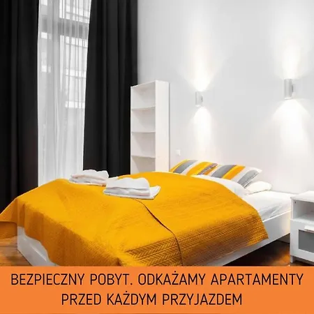 Cracow Zwierzyniecka By Renters 아파트
